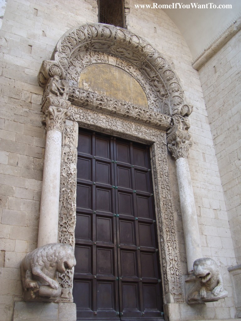 Bari St. Nicola door